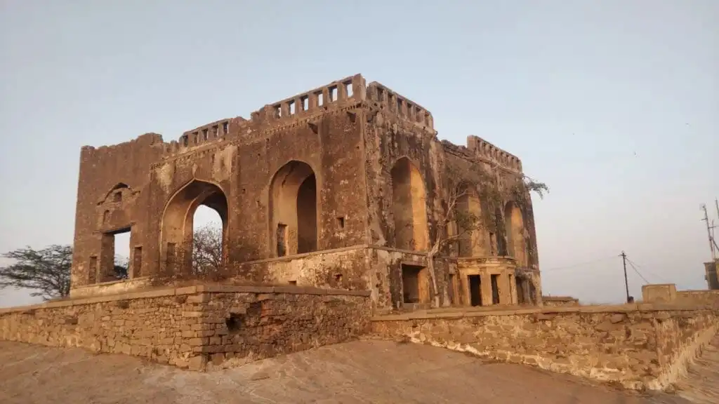 Bhongir Fort – Adventure + History Combo
