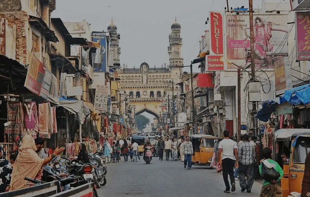 Traditional Hyderabad – Why Laad Bazaar Still Rules